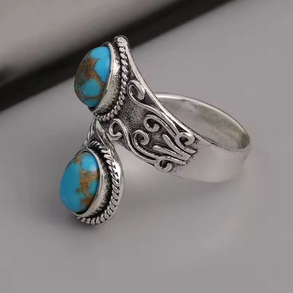 Vintage Turquoise Stone Silver Boho Style Ring - Picture 5 of 7
